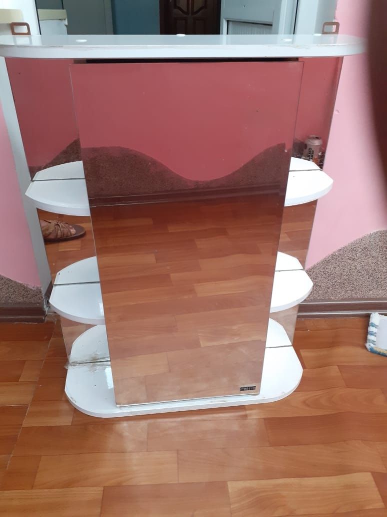 Шкаф для ванной б/у