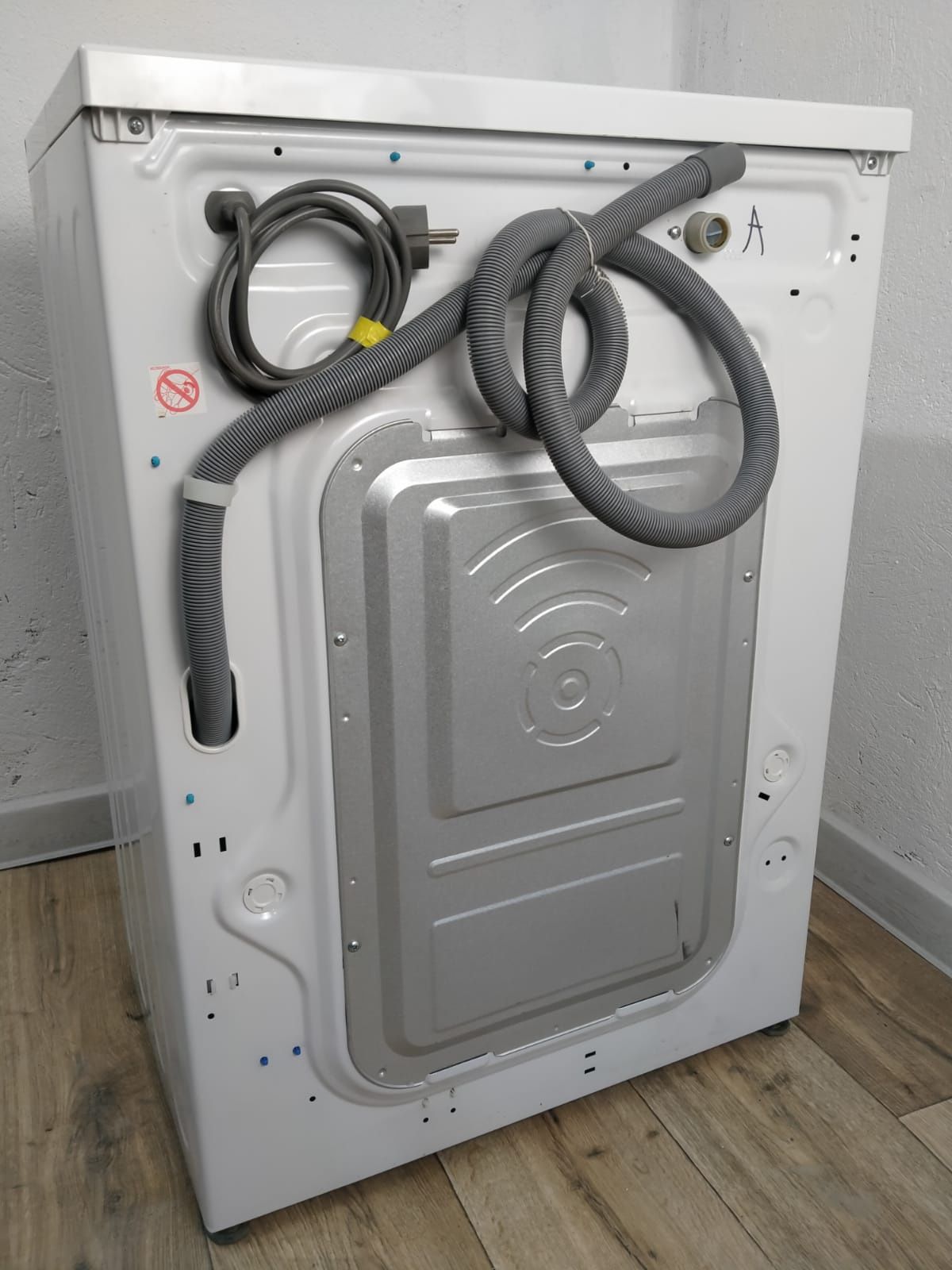 LG 7KG в идеальном состоянии/пол цены/гарантия/доставка установка 0.