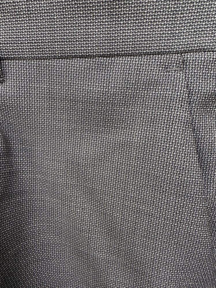 Брюки Hugo Boss новые с бирками, р.56, цвет серый