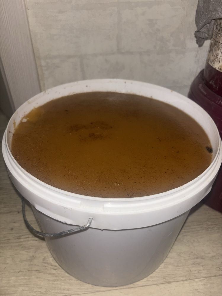 Продаю настоящий  качественный мед