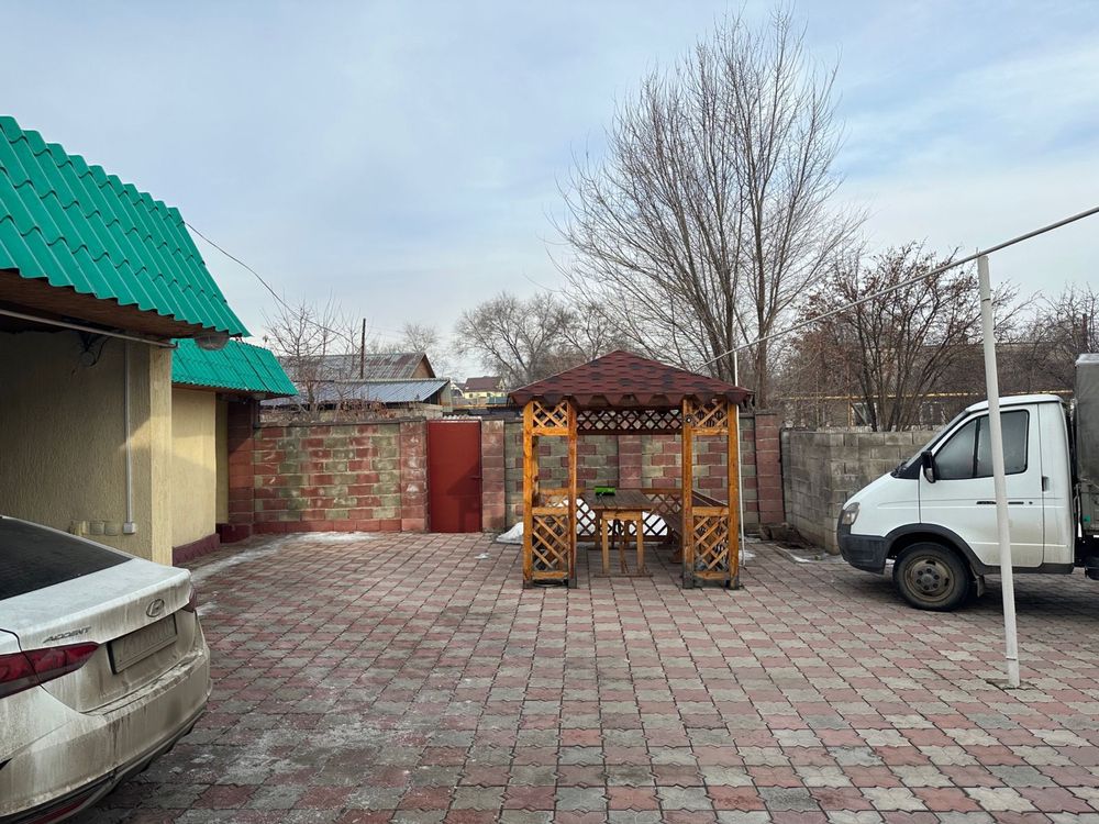 Дом в поселке Айтей
