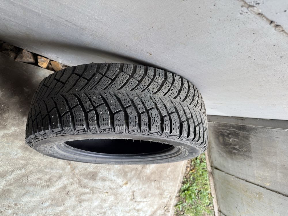 Продаю зимнюю резину Michelin