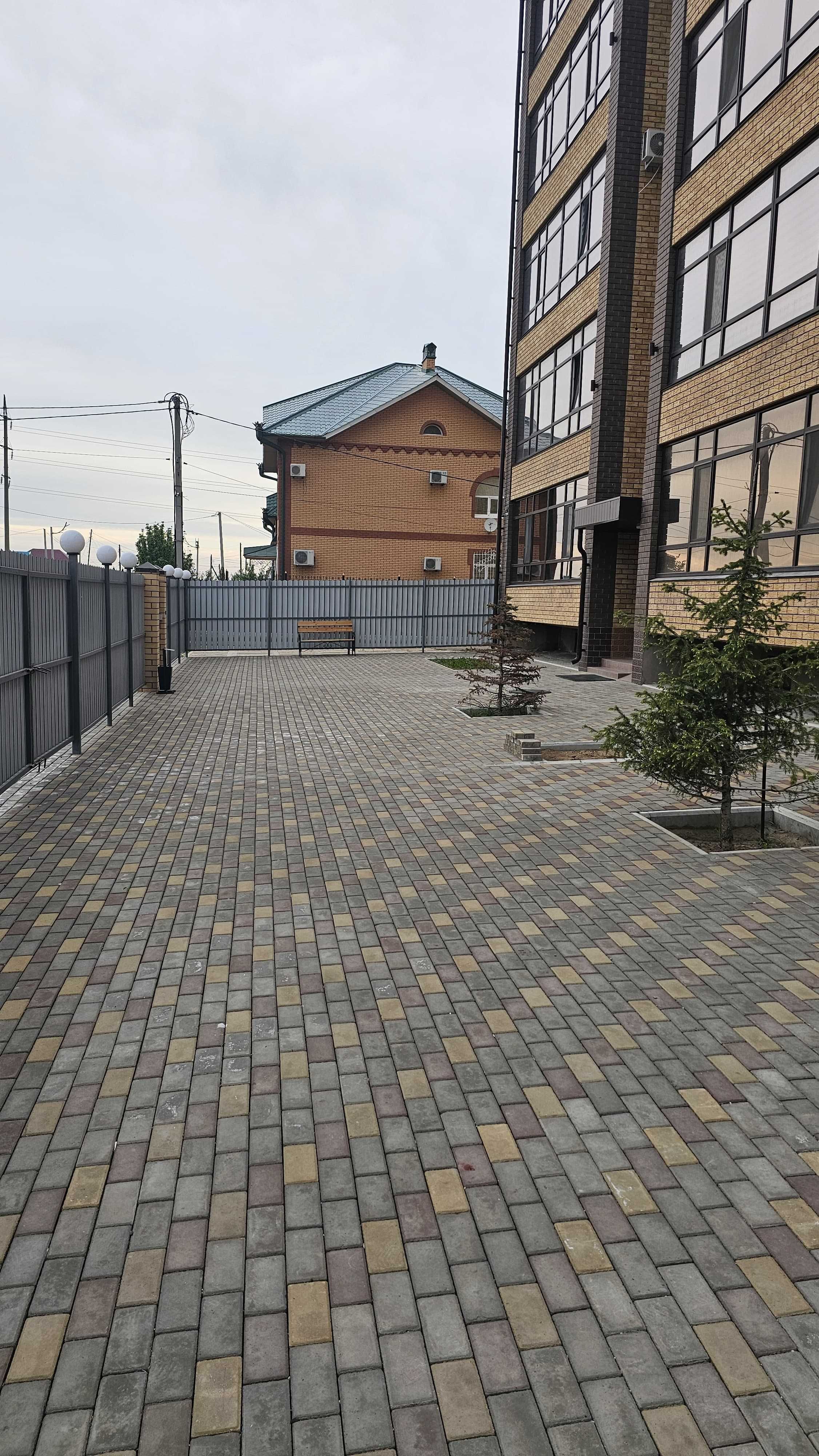 Продам 2 ух ком квартиру в новом доме, район Досааф