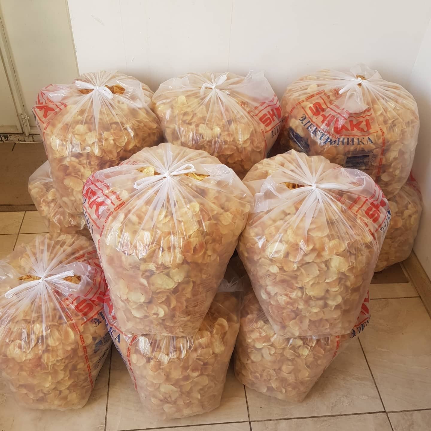 Чипсы картофельные от производителя "Домашняя жаренная картошка".