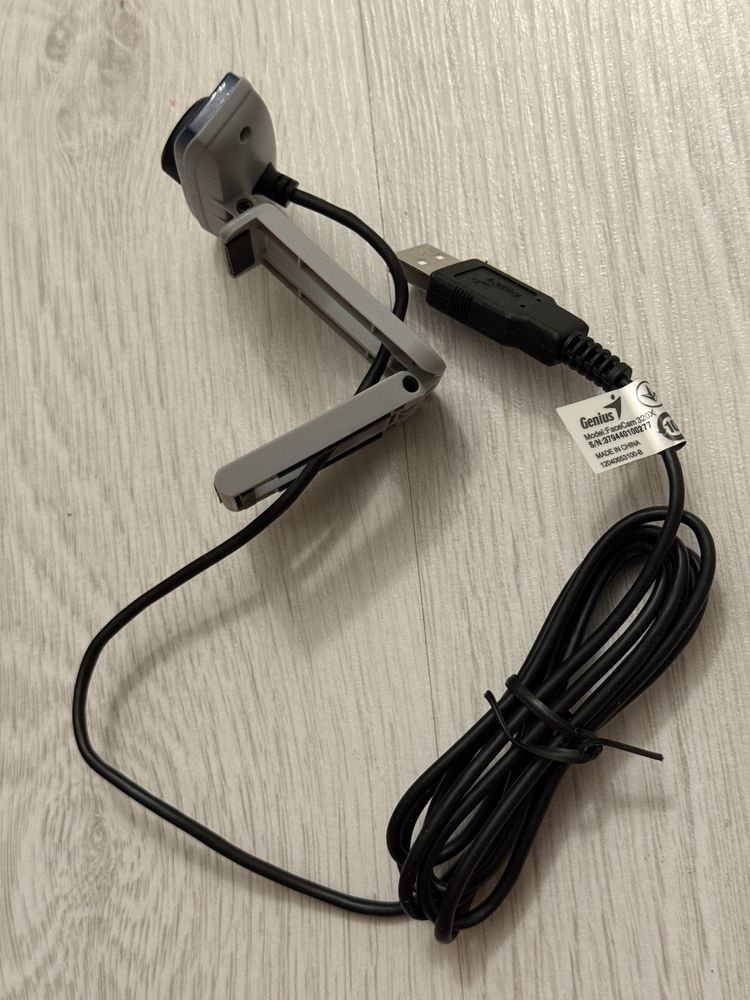 Веб камера genius FaceCam 320X