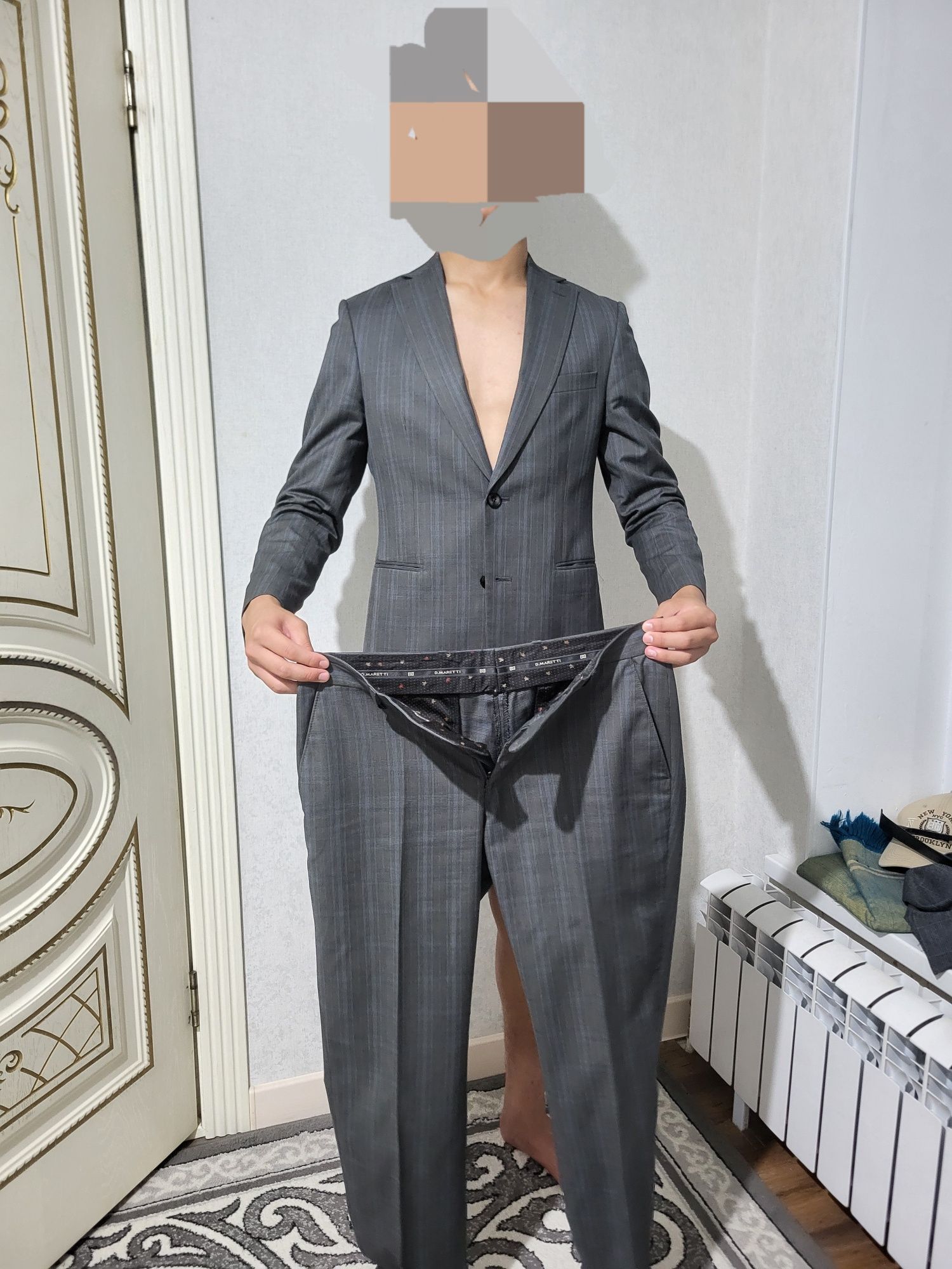 Продается костюм