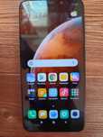 Смартфон Pocophone F1 / 6GB RAM / 128GB ROM