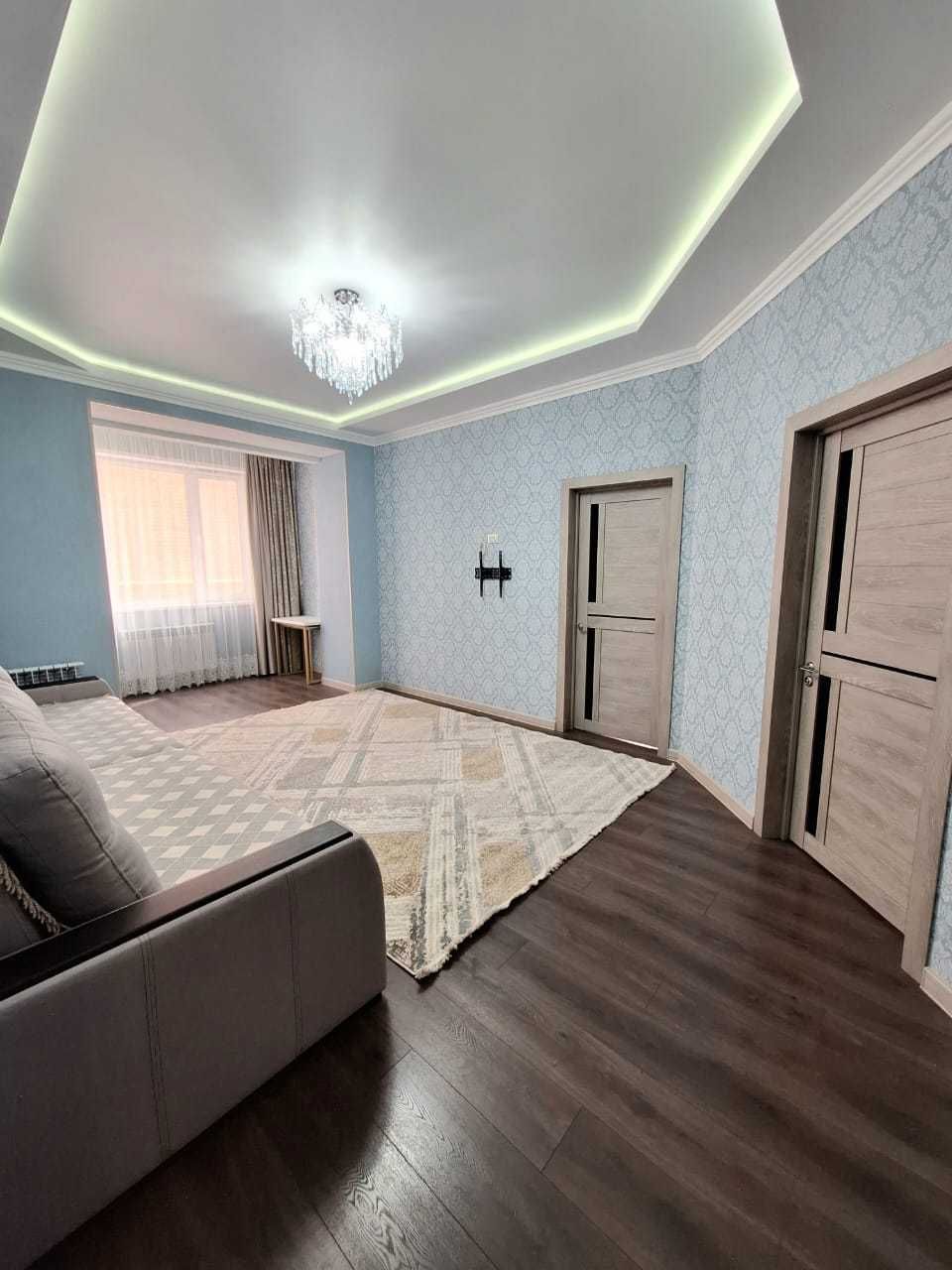 Продаётся 3 комн. квартира, район памятника Маншук Маметовой