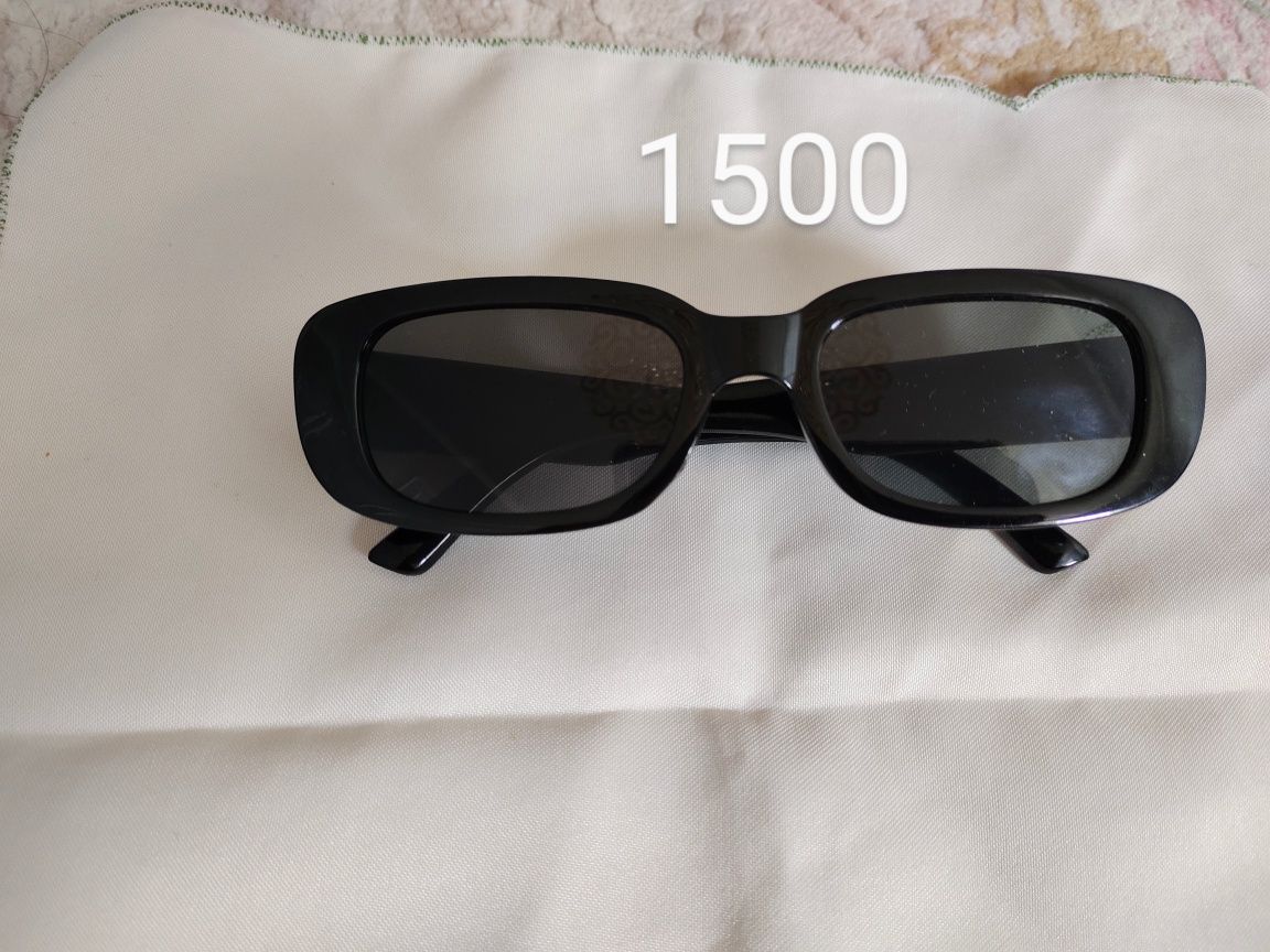Продам модныи очки