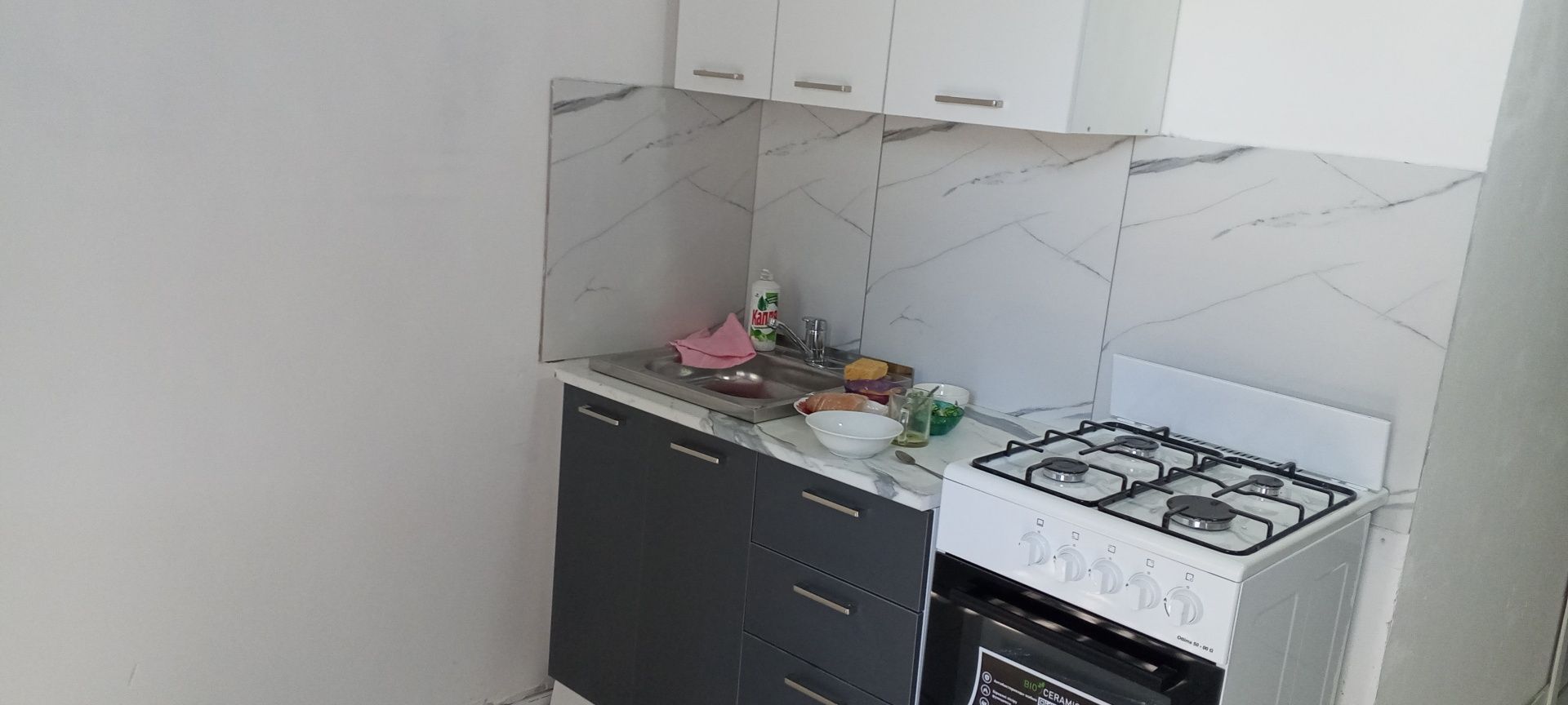 Продам  дом с бизнесом  3 .  2 этажных  котеджа