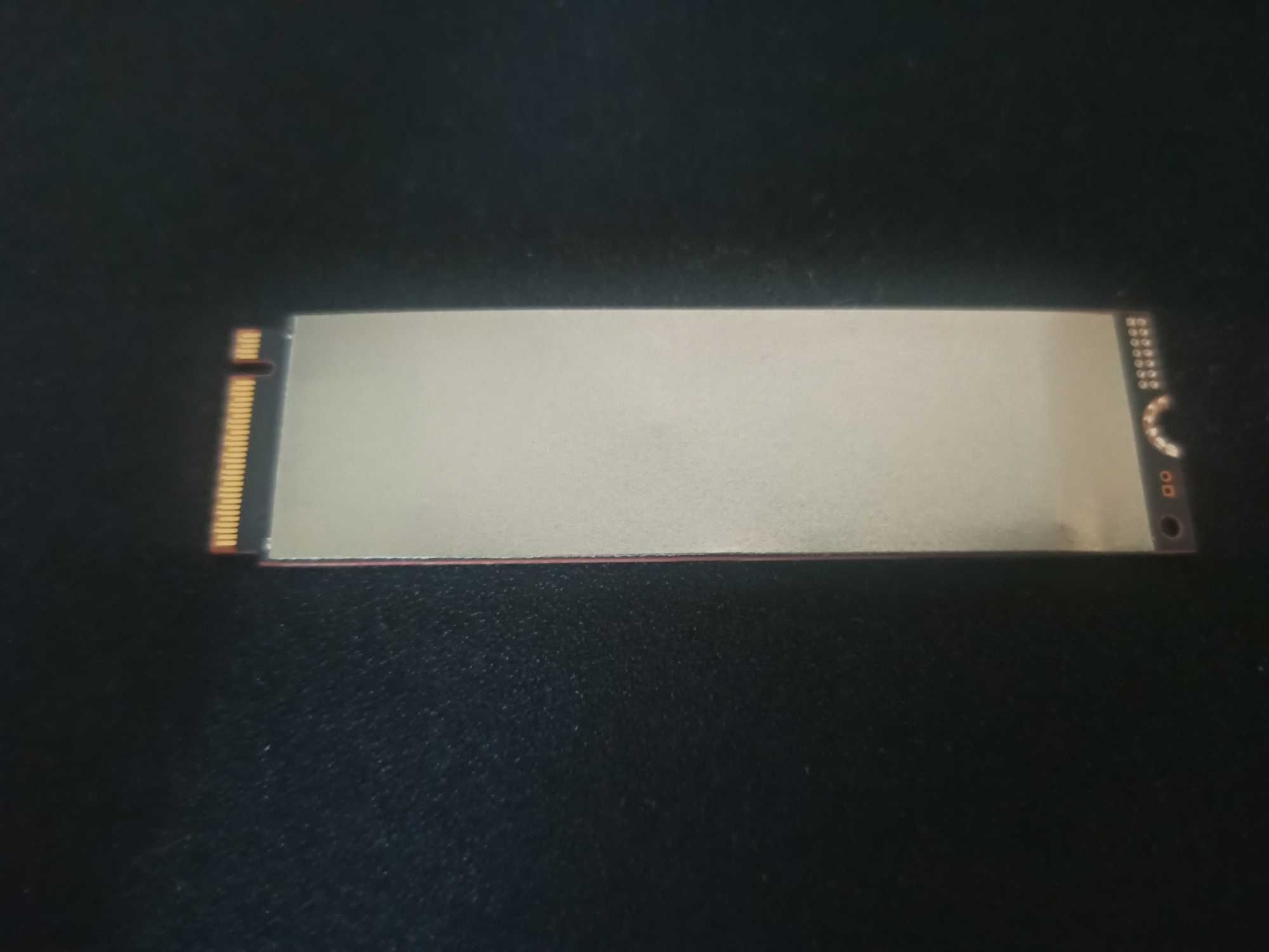 Продам быстрый накопитель SSD M.2 Micron 512 GB