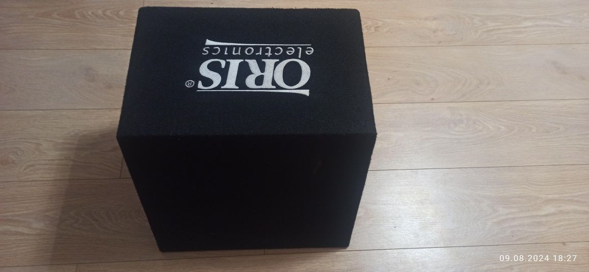 Продам сабвуфер ORIS с усилителем