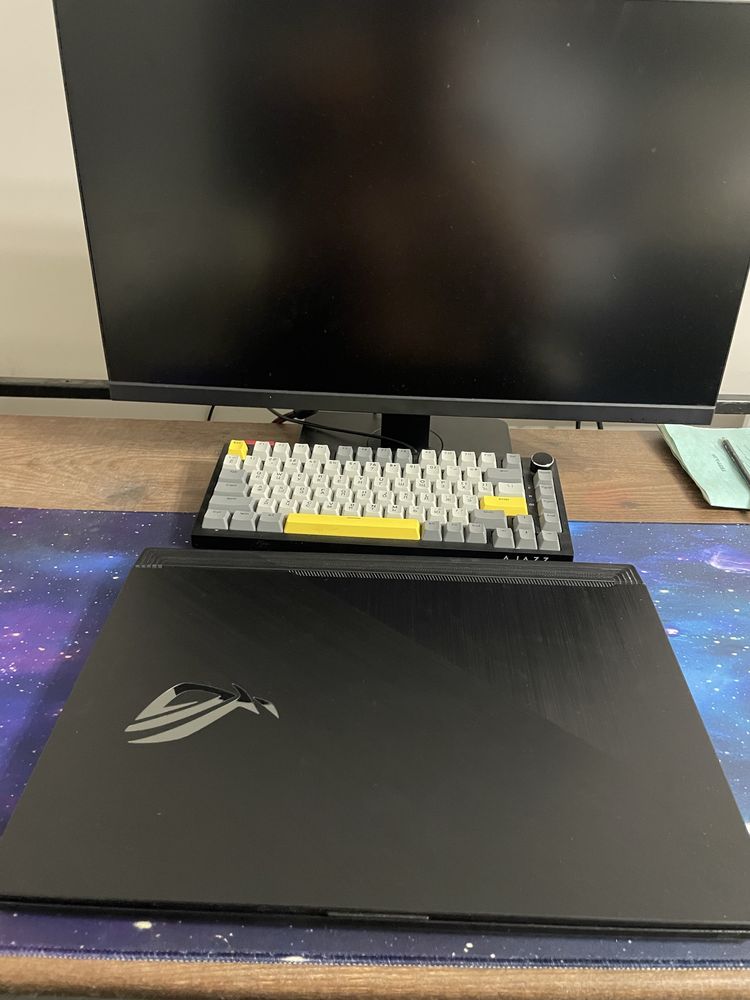 Ноутбук Asus rog strix