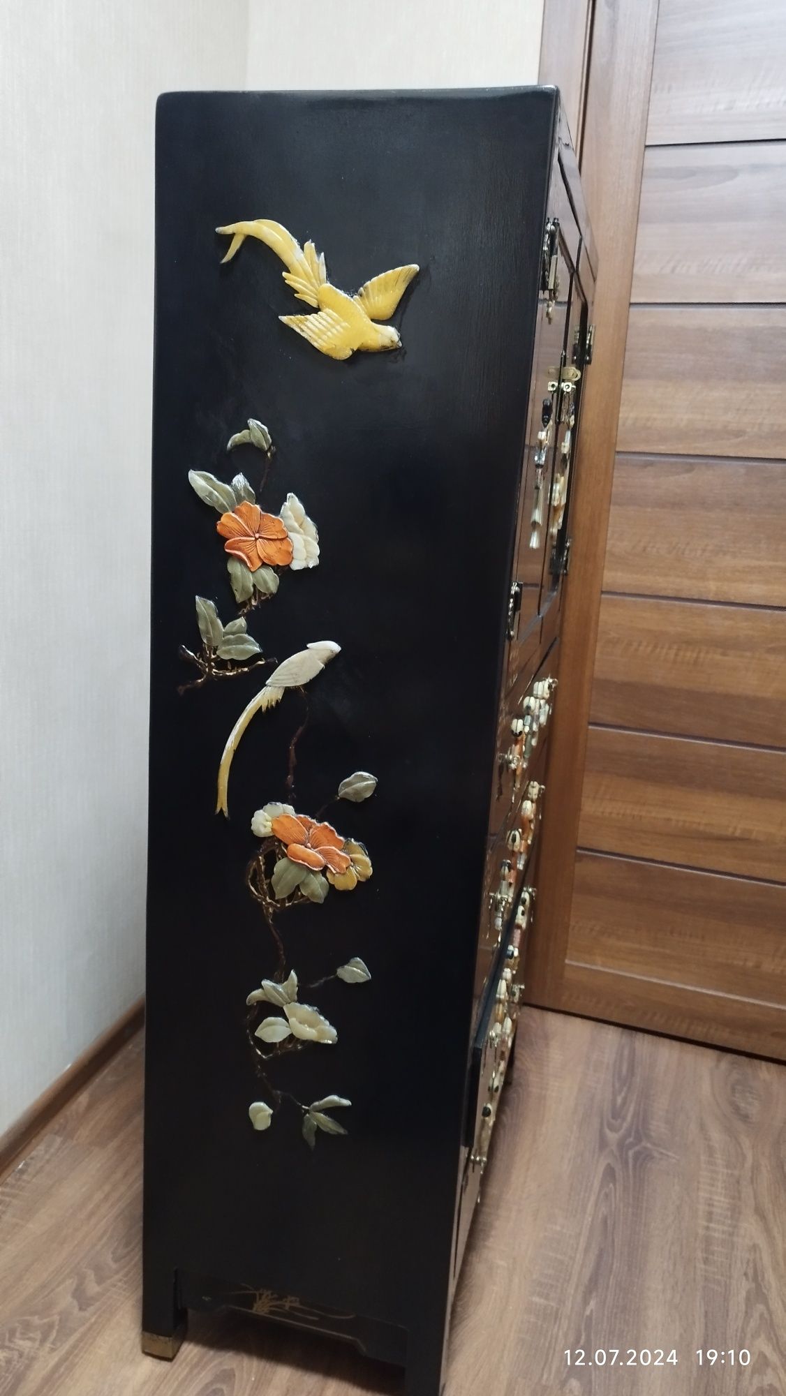 Старинный Китайский комод