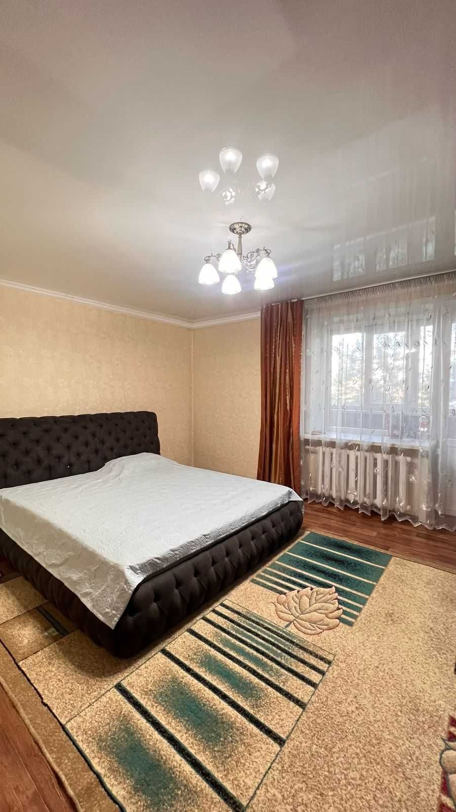 Продам 2-комнатную квартиру, 64 кв.м., 2006 год, Центр города