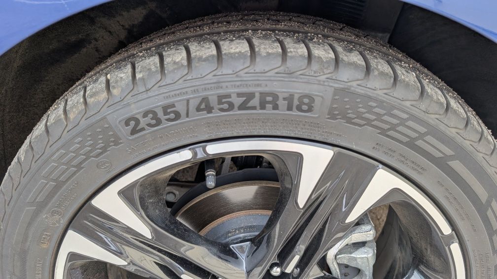 Шины летние R18 продам