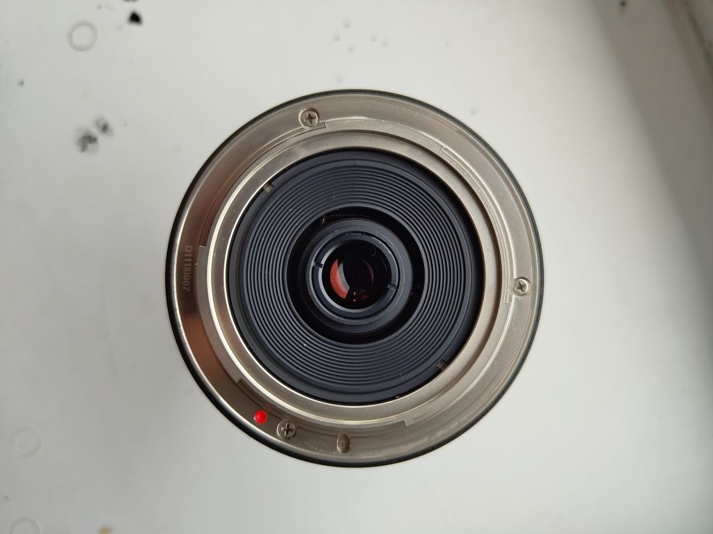 EF объектив Samyang 8mm f3.5 FISH-EYE CS