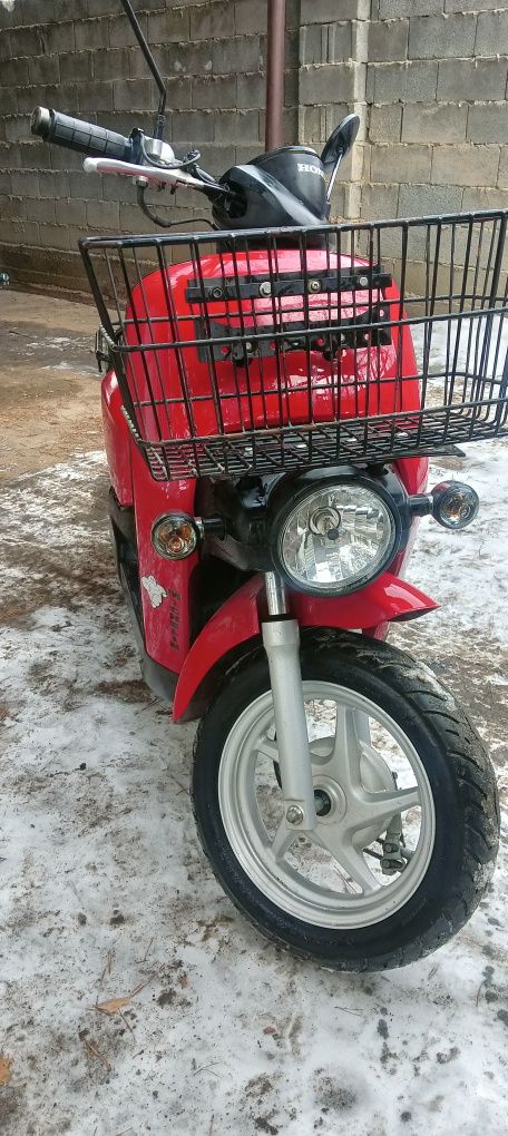 Продам мопед Honda Benly