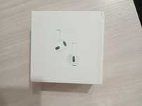 Наушники AirPods