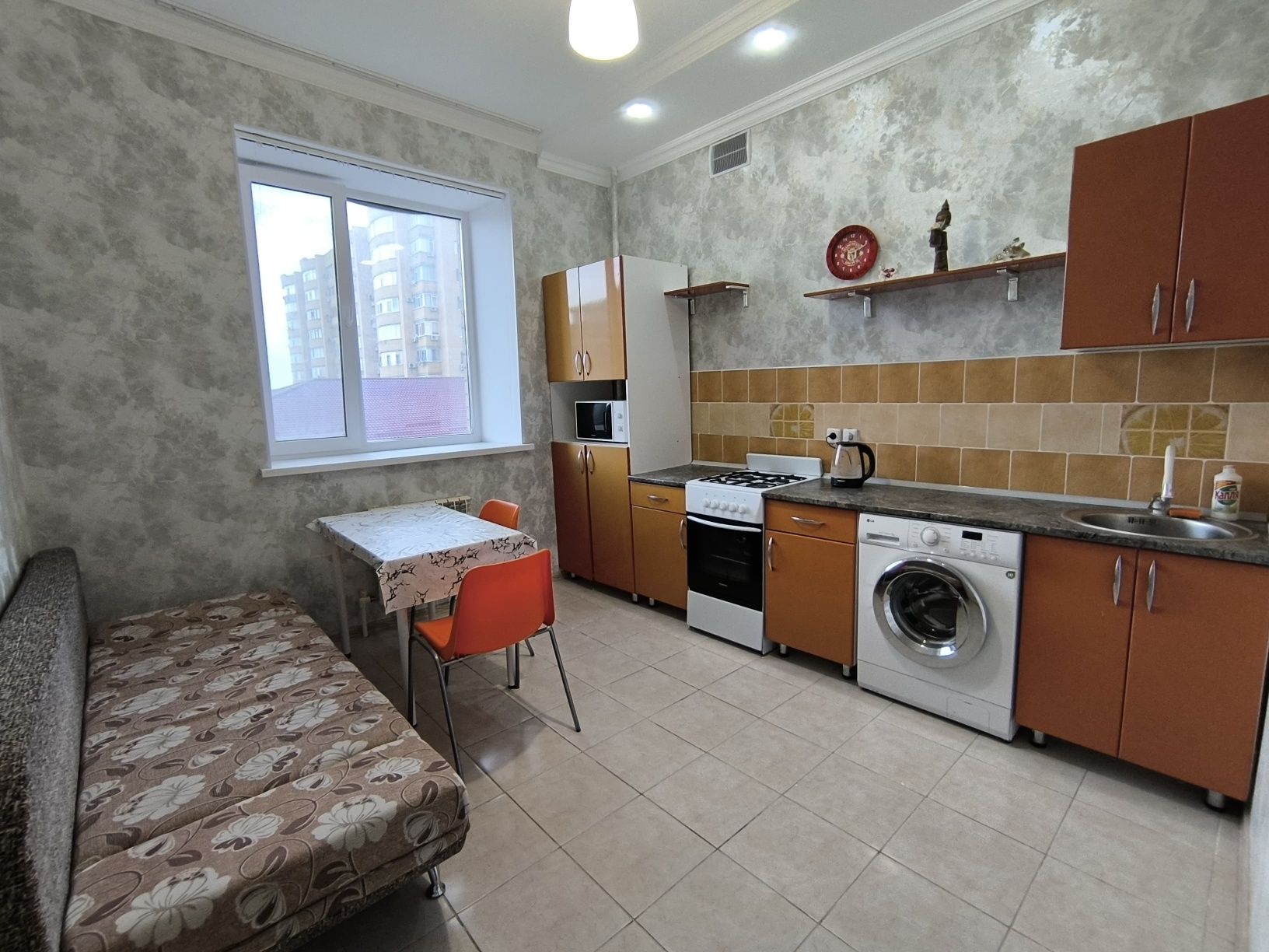 1к кв в ЖК Арман (БСМП, Айгерим, центр. Стадион); батыс2