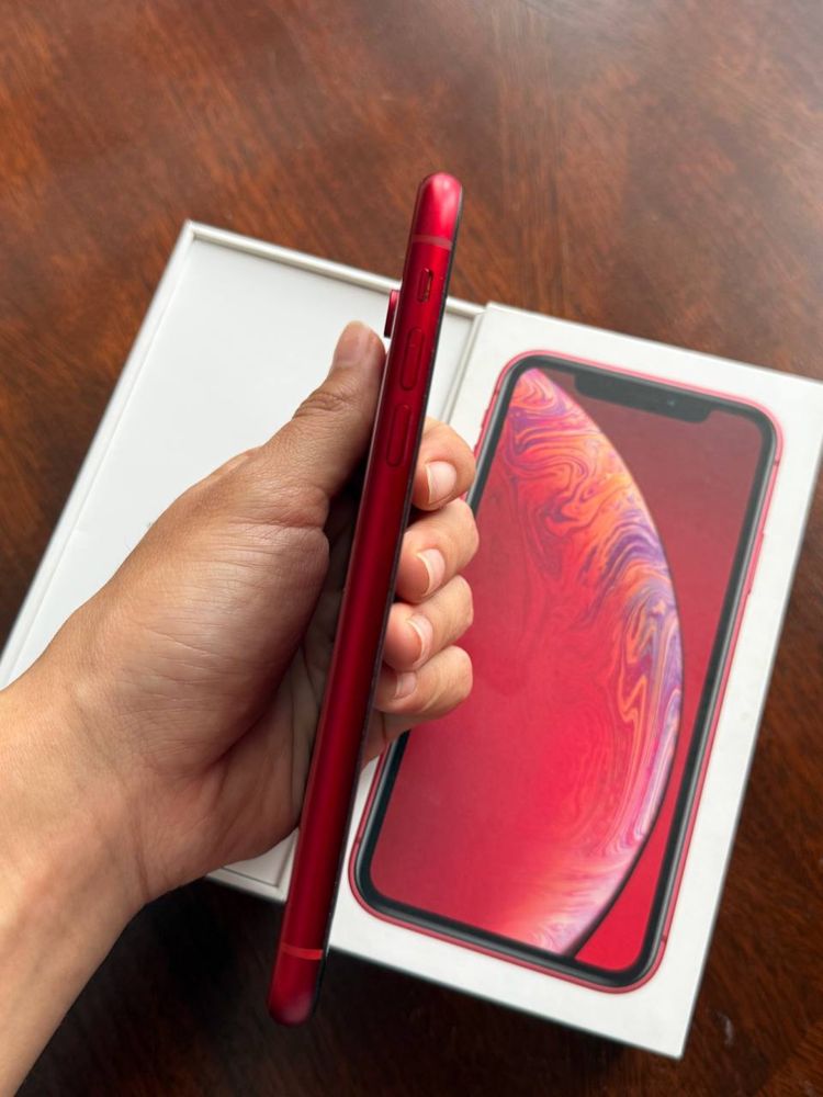 iPhone XR / Айфон 10Р 128ГБ в Идеальном состоянии!