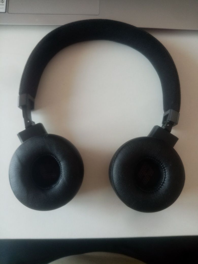 Наушники беспроводные JBL 670NC