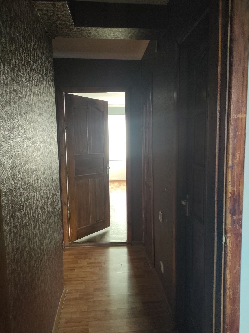 Продам 3-х комнатную квартиру