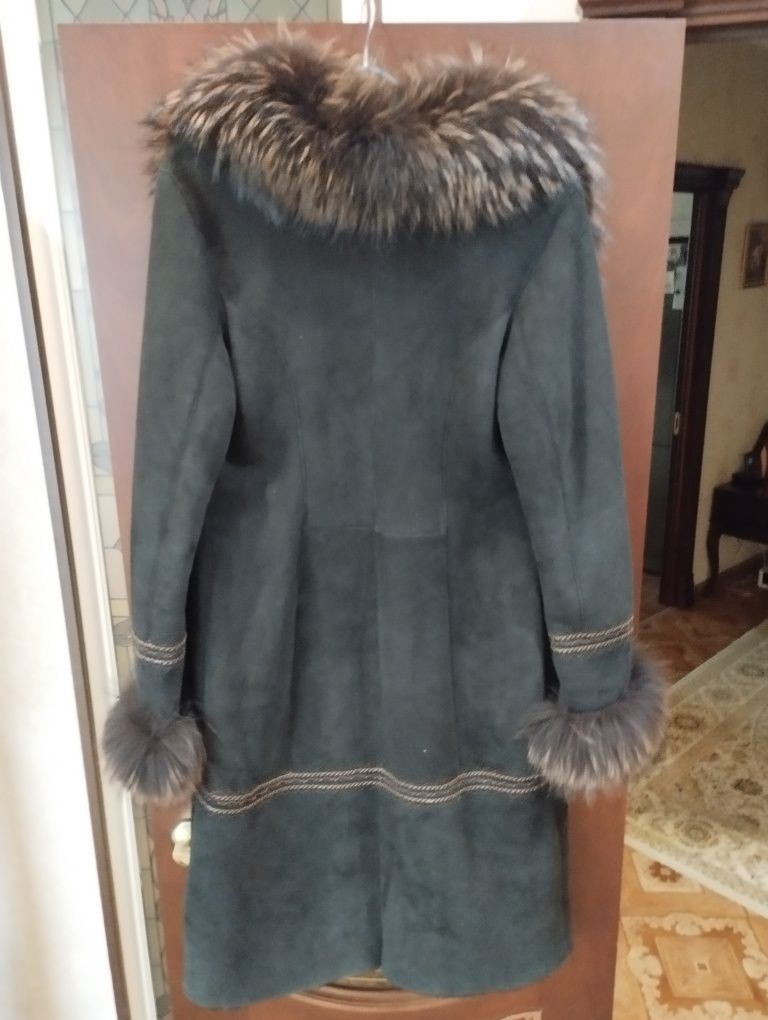 Дублёнка  женская