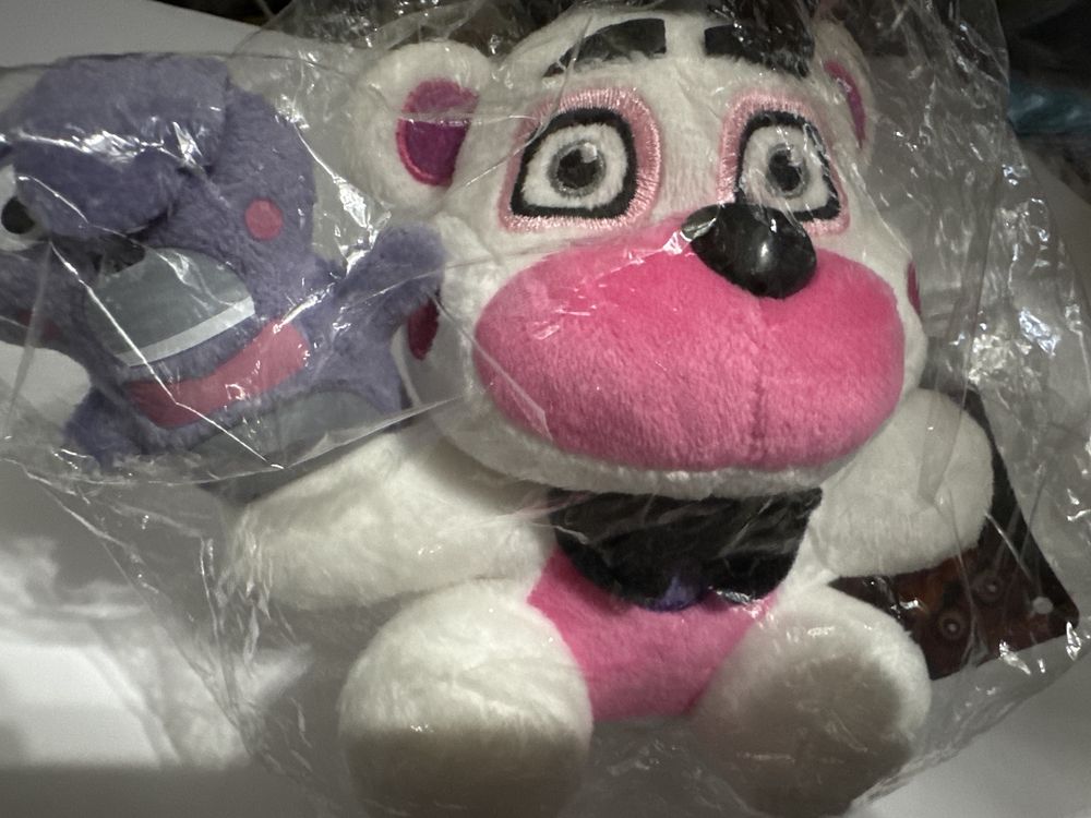Игрушки из игры Пять ночей с фредди Фнаф FNAF