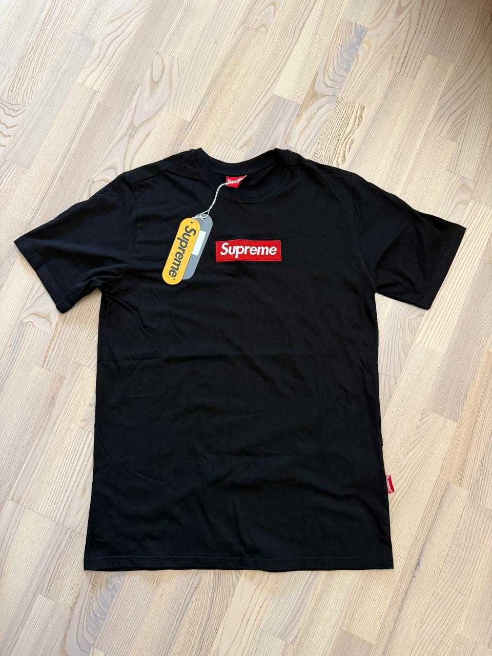мужские футболки Supreme