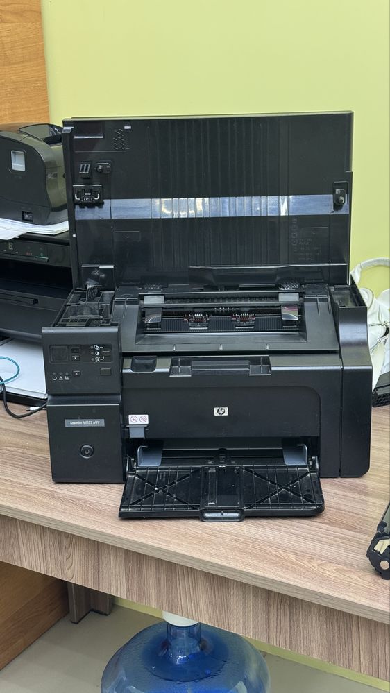 Принтер hP laserJet M1132 MFP