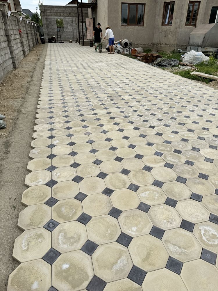 Укладка брусчатки, тротуарной плитки