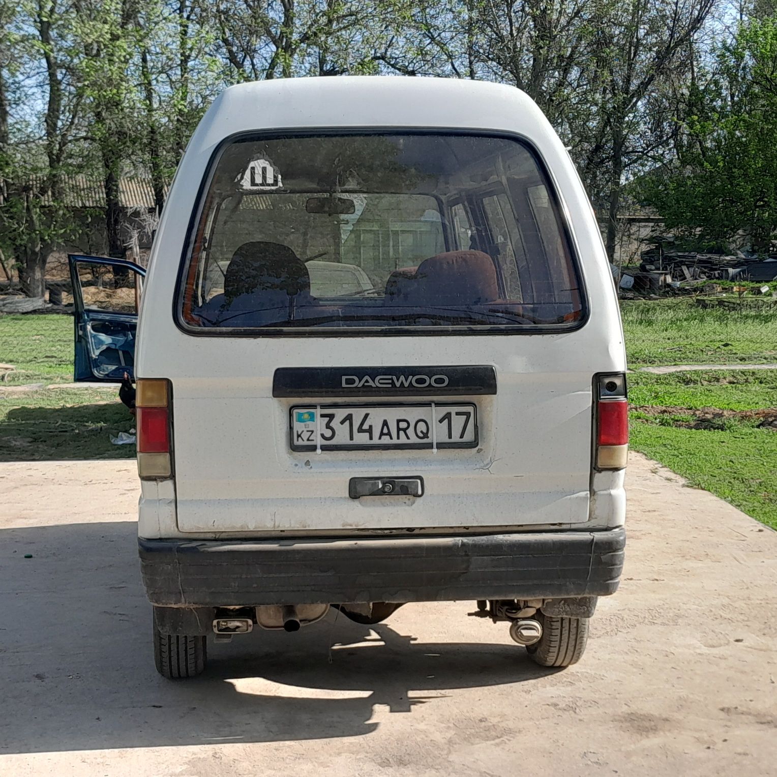 Дамас сатылады  келіземіз