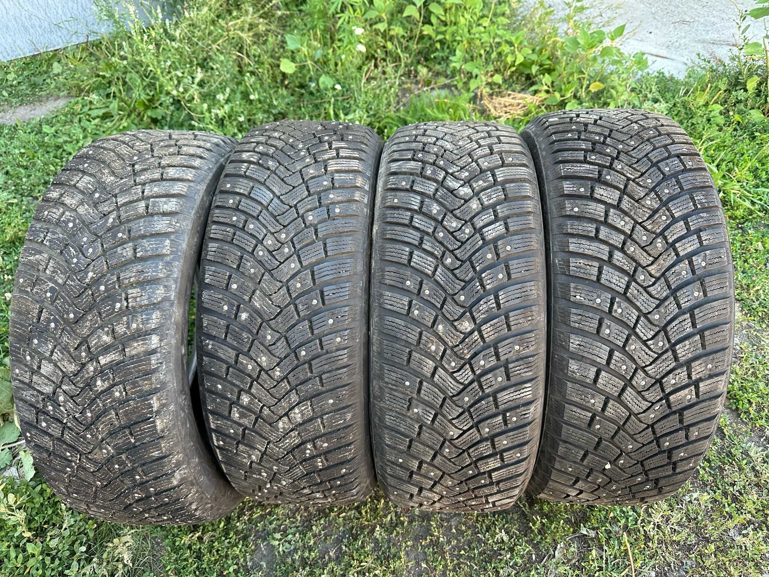 215/55 R17 Зимние шины Continental IceContact 3