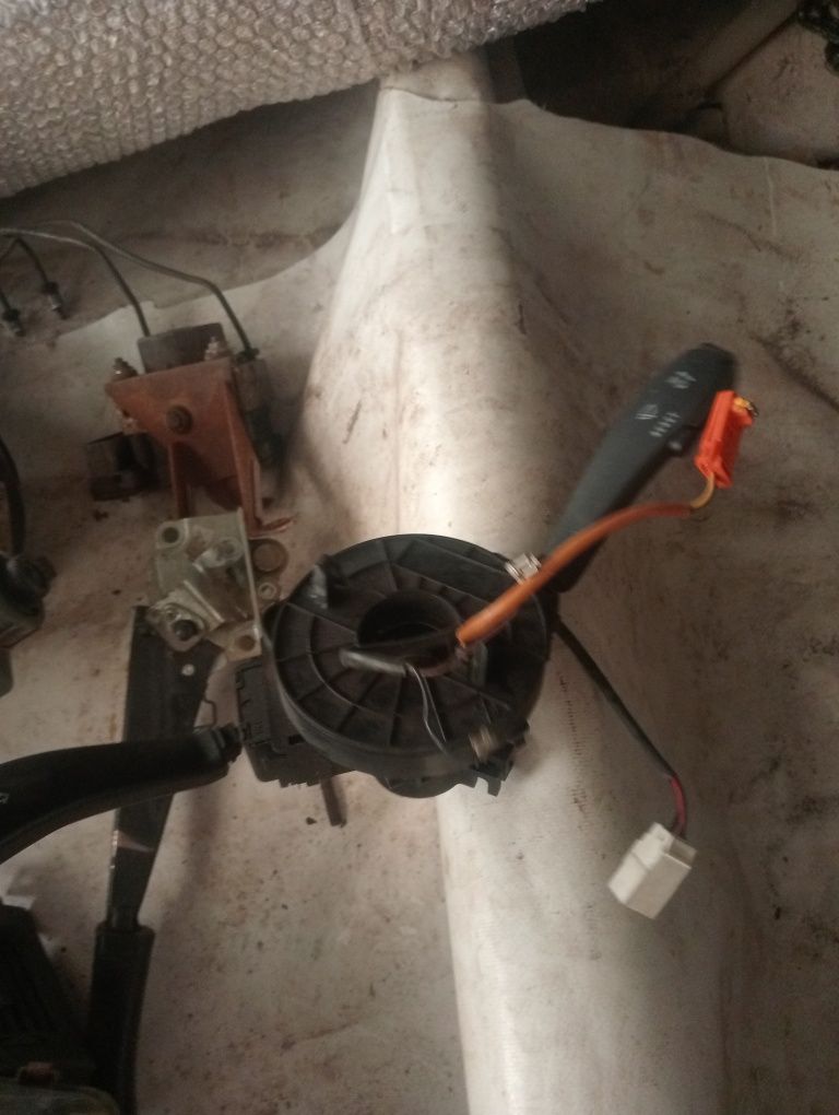 Запчасти на Приору
