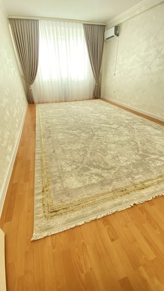 2 бөлмелі пәтер жалға беріледі. (Подселениеге 2 қыз іздейміз)
