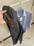 Брюки карго Loro Piana и рубашка ZARA