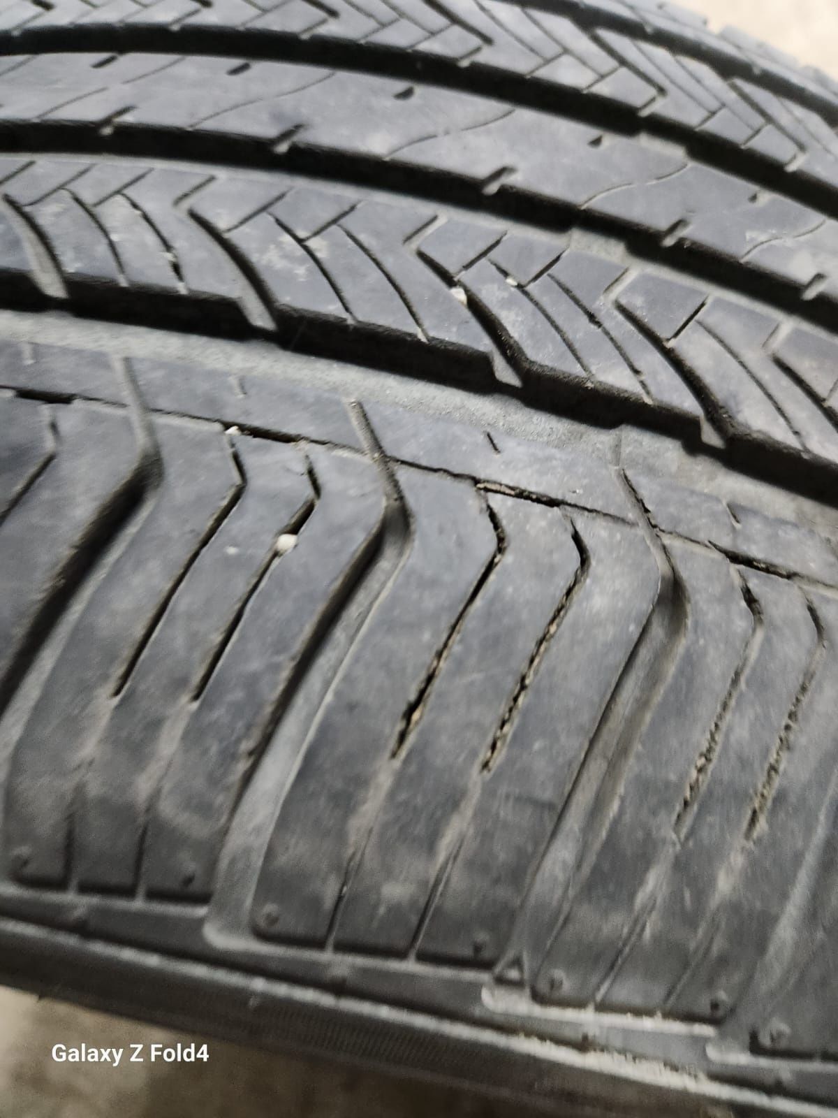 Продам шины 285/50 R20
