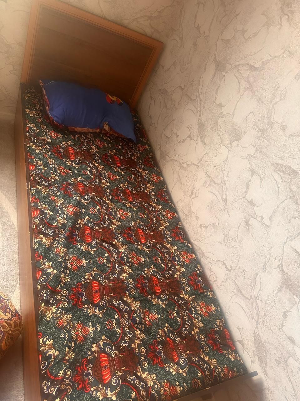 Диван сатылады спальный