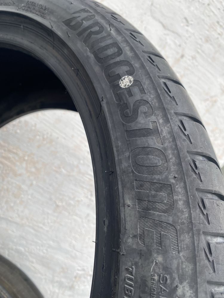 Одна летняя шина 255/40/20 255/40R20 Bridgestoone.
