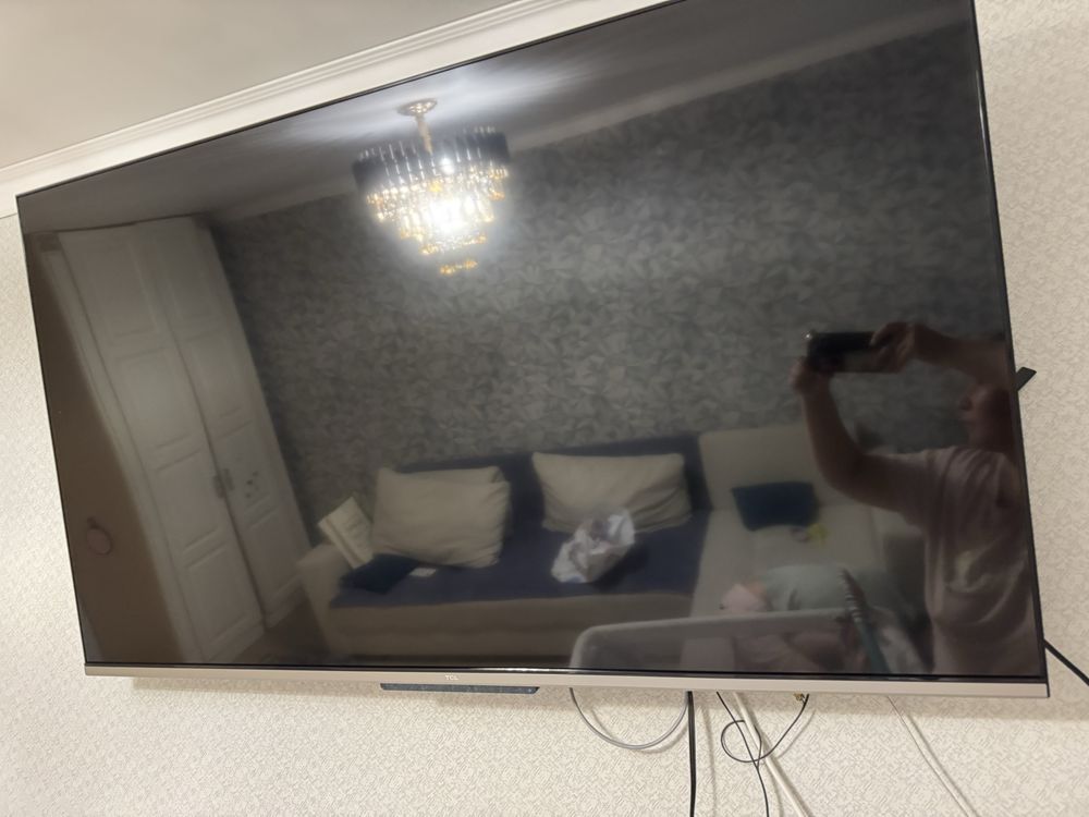 Телевизор tcl продам