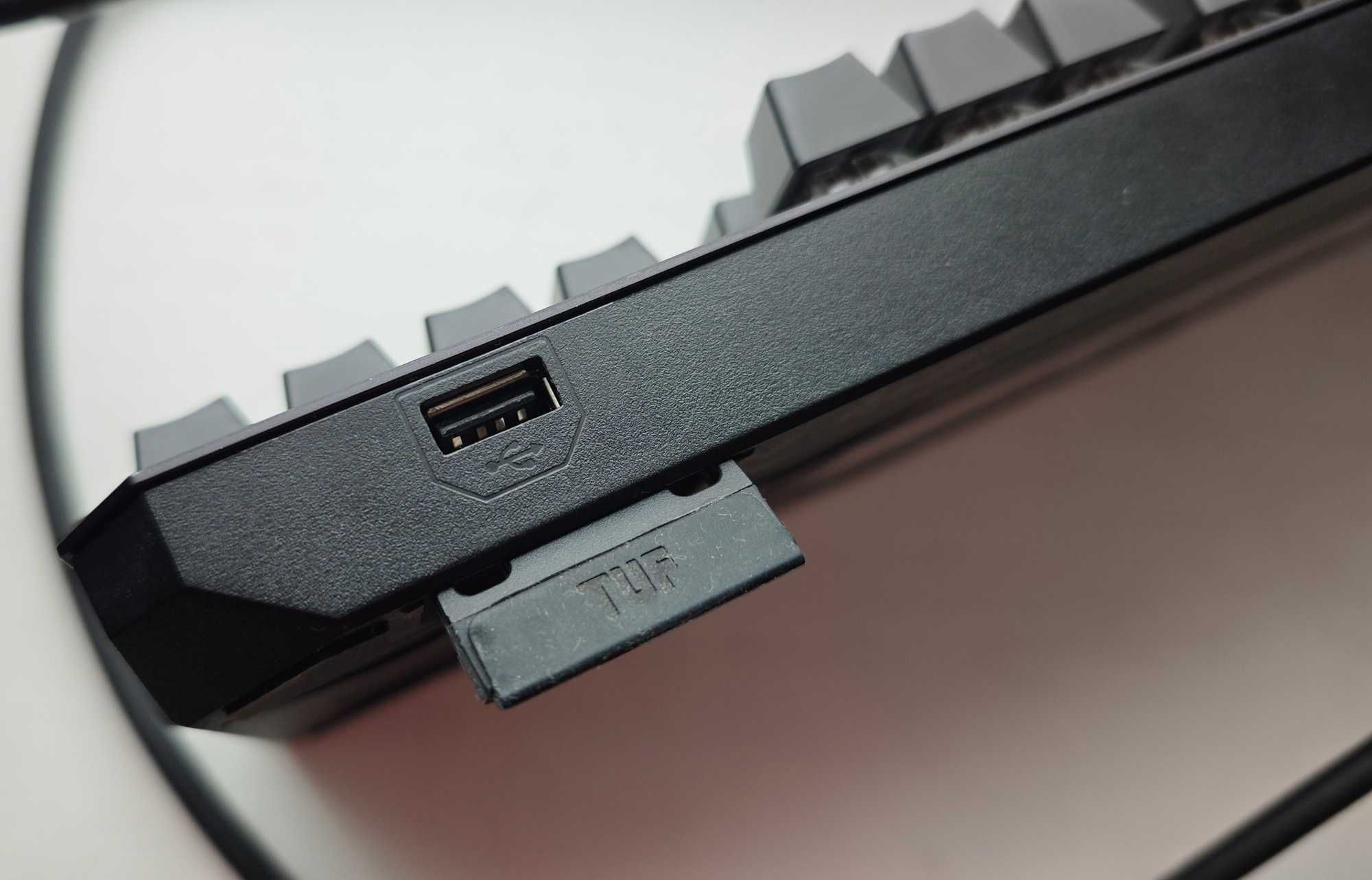 RGB механическая клавиатура Asus TUF gaming k3