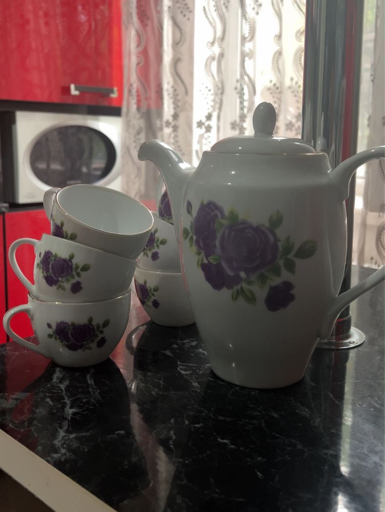 Продам чайный сервиз