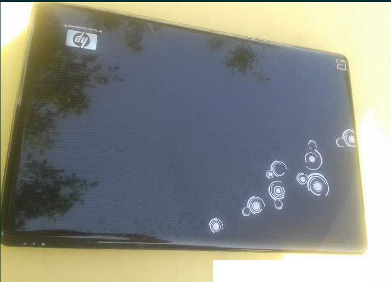 продам рабочий ноутбук HP Pavilion dv6  зарядка есть.
