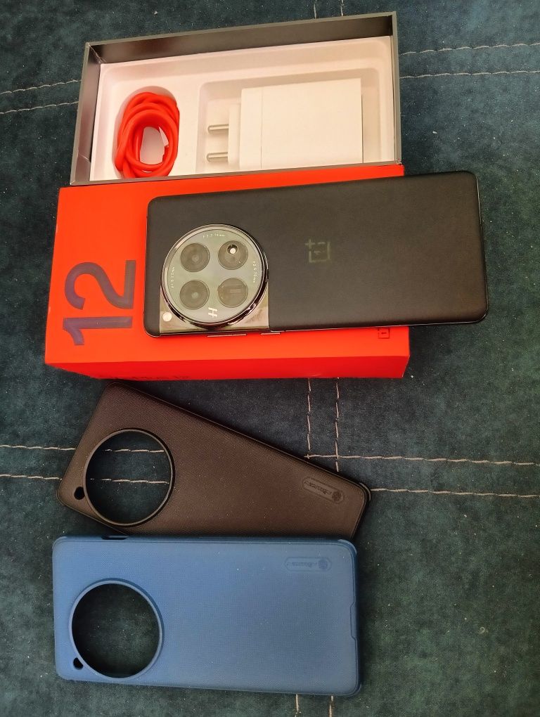 Oneplus 12 12/256