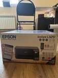 Продам цветной струйный принтер EPSON