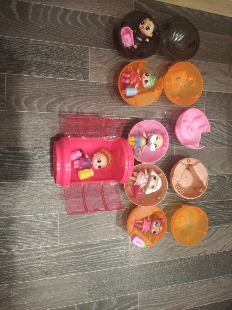 Куклы лол ,6 штук.