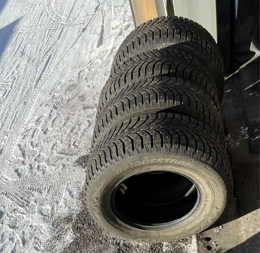 Шипованные Bridgestone Blizzak