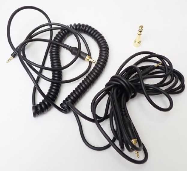Студийные мониторные наушники YAMAHA HPH-MT8 черные, полный комплект.