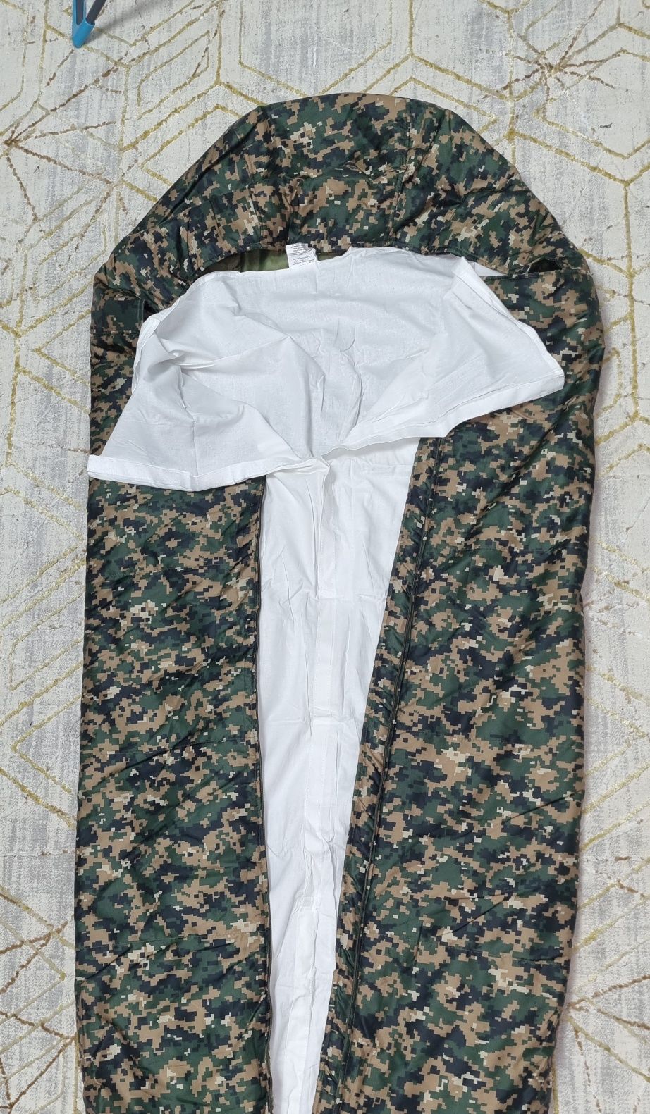 Продам спальник+каримат